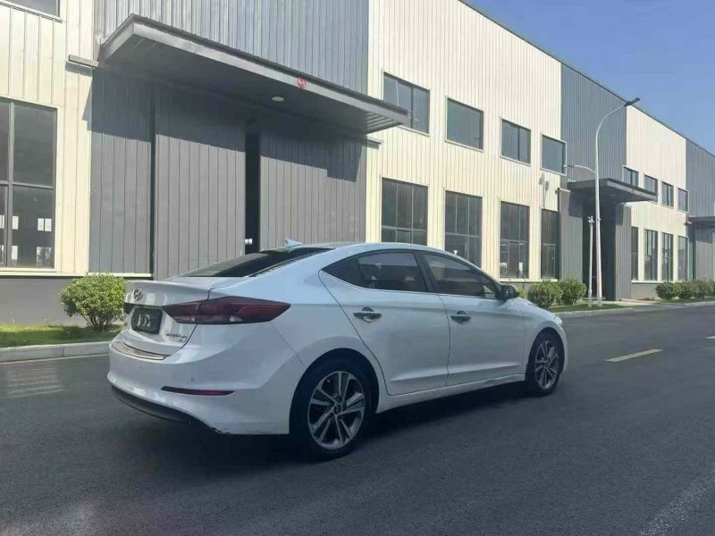 苏州17年现代领动6