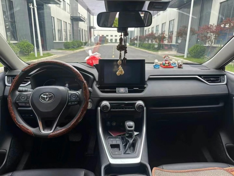 苏州22年丰田RAV4荣放3
