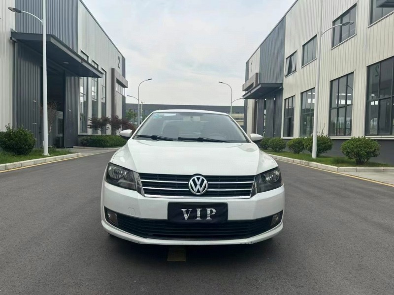 苏州19年大众朗逸1