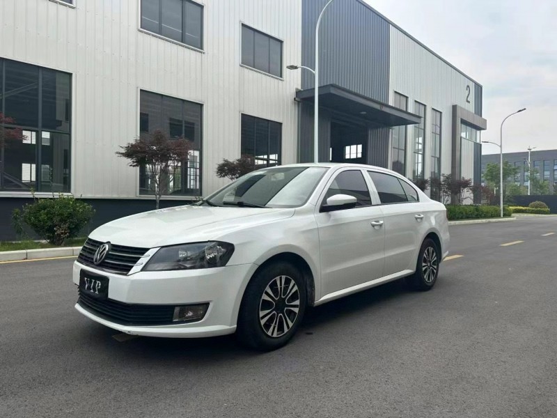 苏州19年大众朗逸4