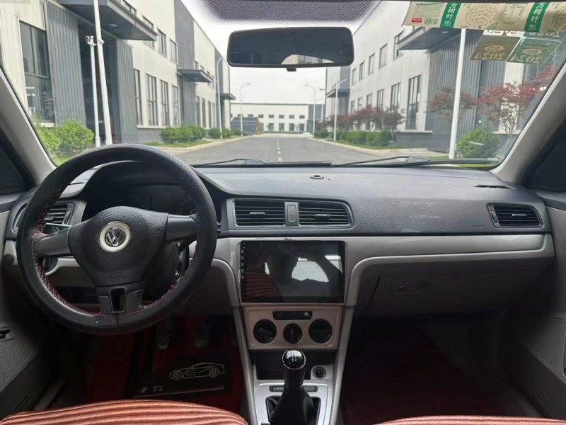 苏州19年大众朗逸7