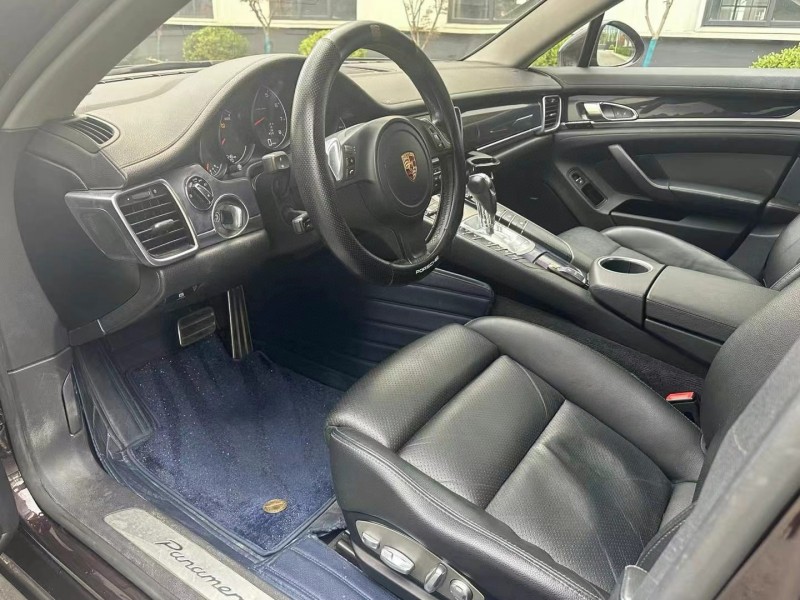 徐州15年保时捷帕拉梅拉5