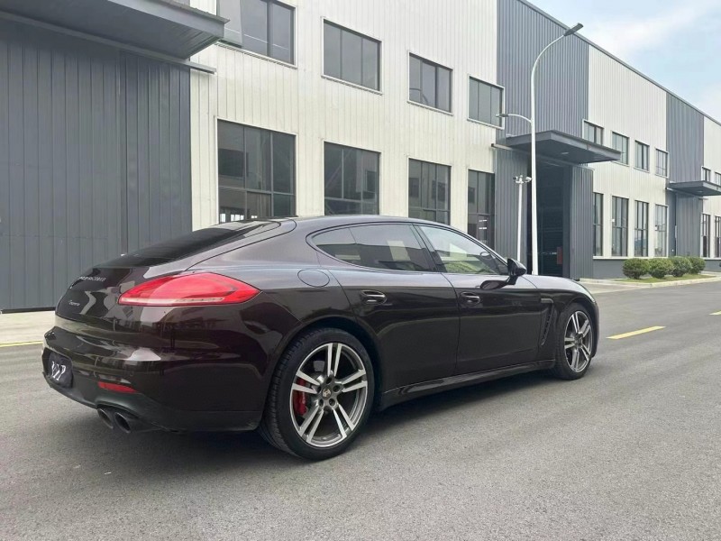 徐州15年保时捷帕拉梅拉6