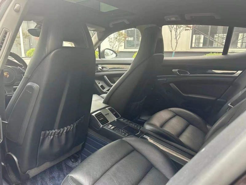 徐州15年保时捷帕拉梅拉7