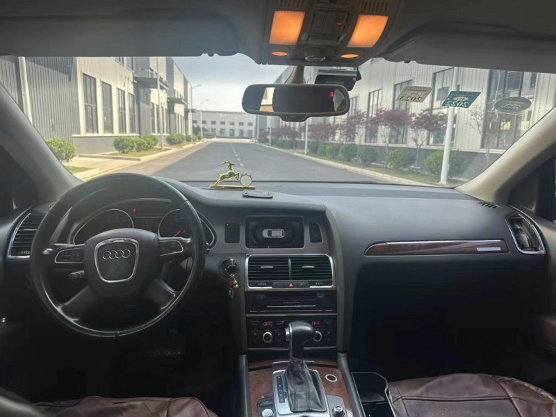 徐州11年奥迪Q73