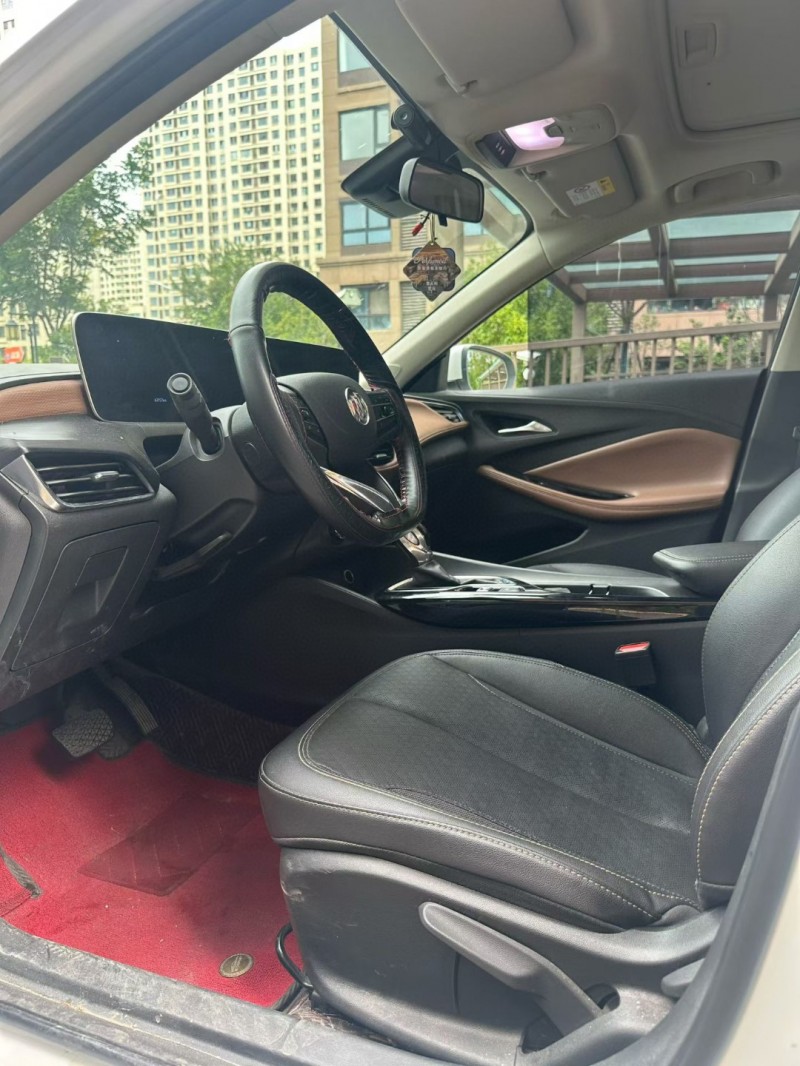 徐州23年别克威朗3