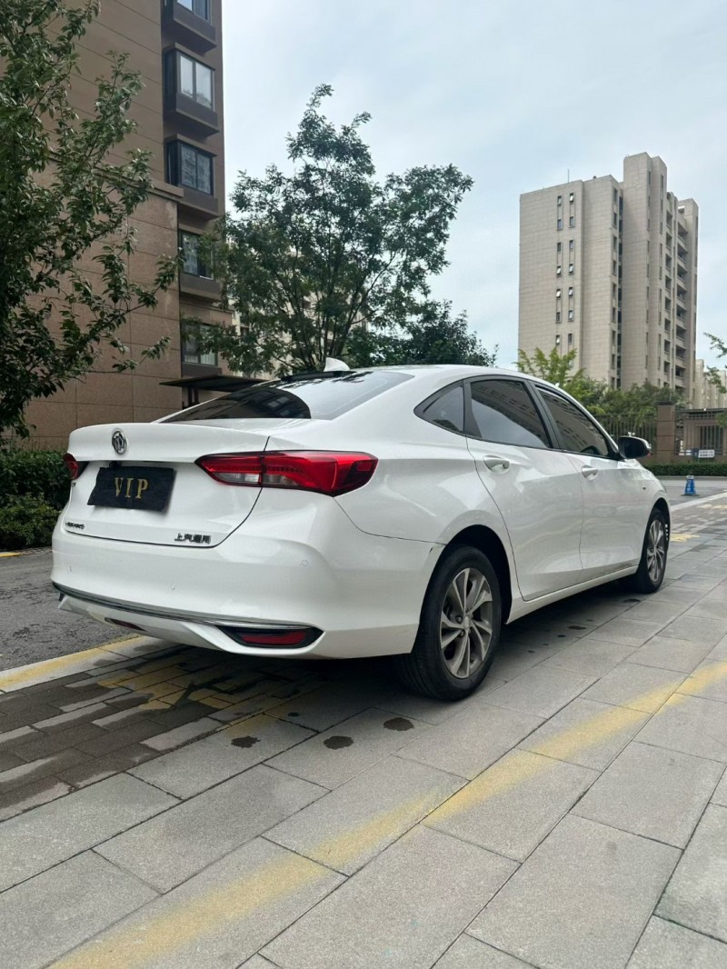 徐州23年别克威朗4