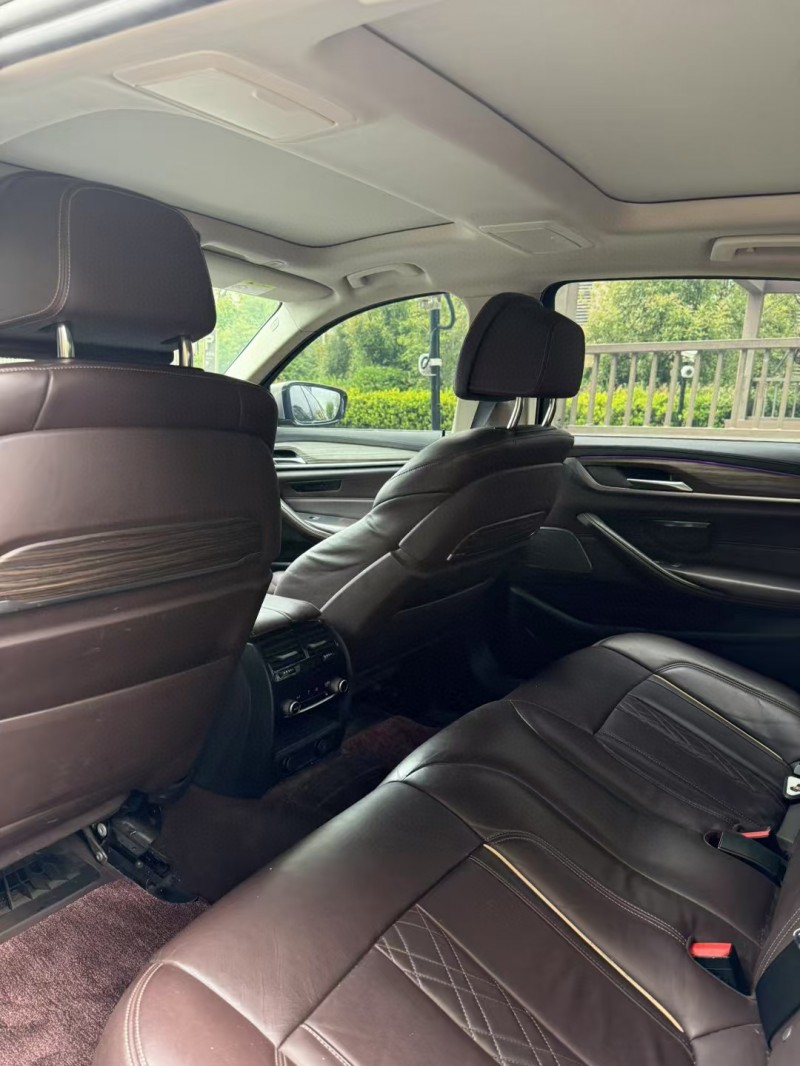 徐州19年宝马5系2