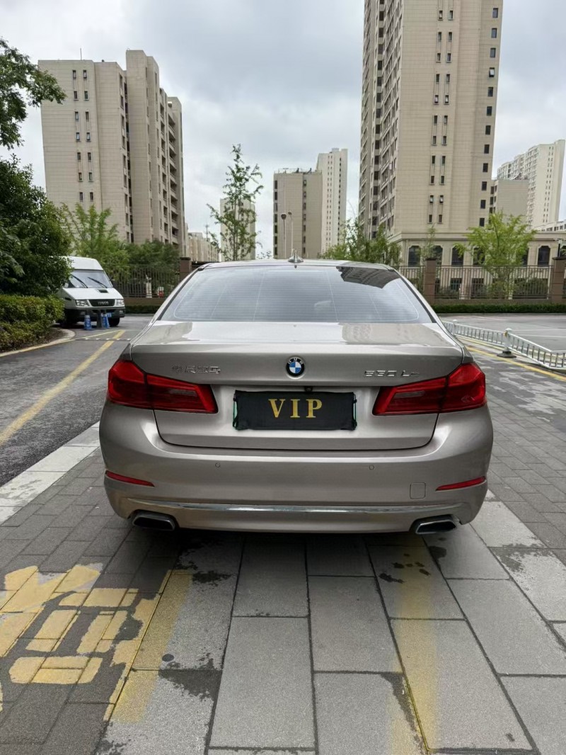 徐州19年宝马5系9