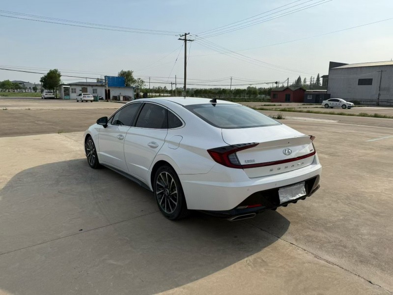 徐州21年现代索纳塔2