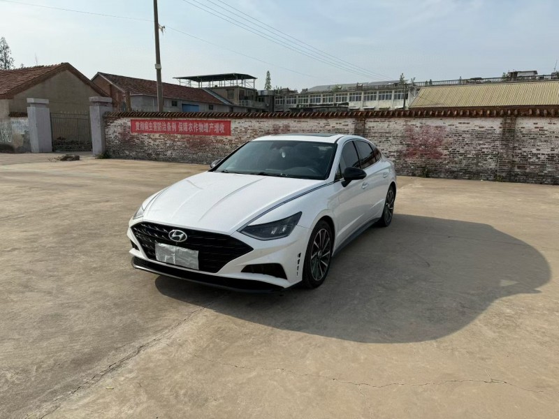 徐州21年现代索纳塔3