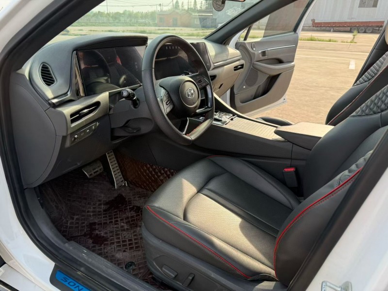 徐州21年现代索纳塔4