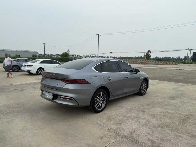 徐州23年比亚迪秦4