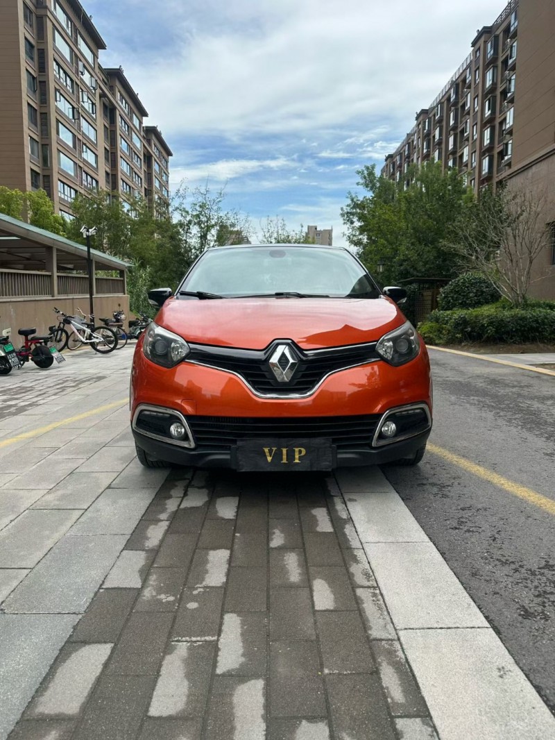 徐州18年雷诺卡缤1