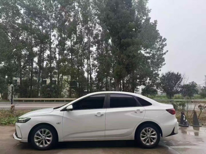 菏泽23年雪佛兰科鲁泽5