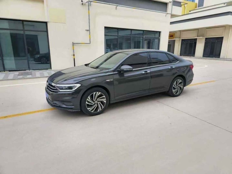 泰安22年大众速腾4