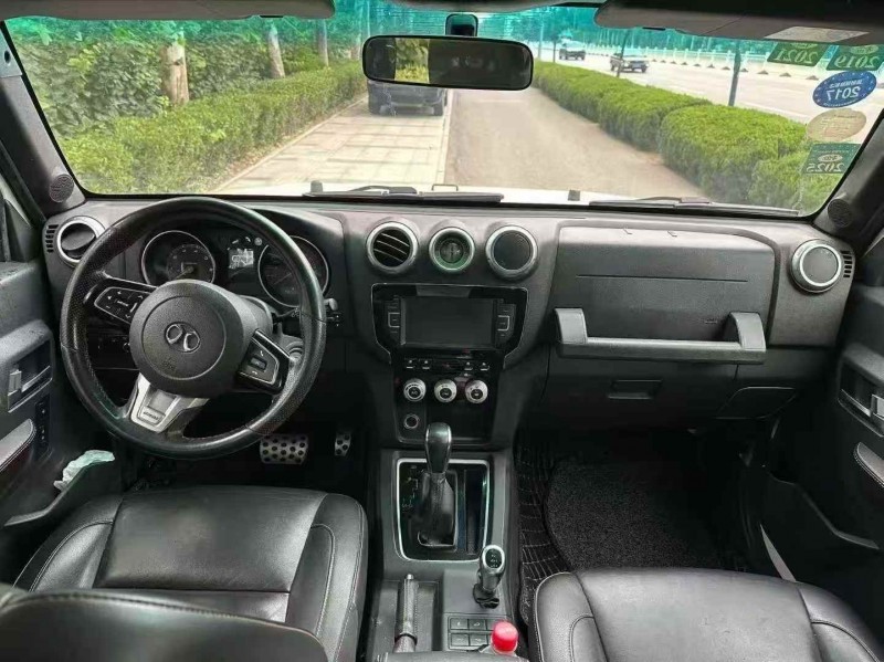 济宁17年北京BJ404