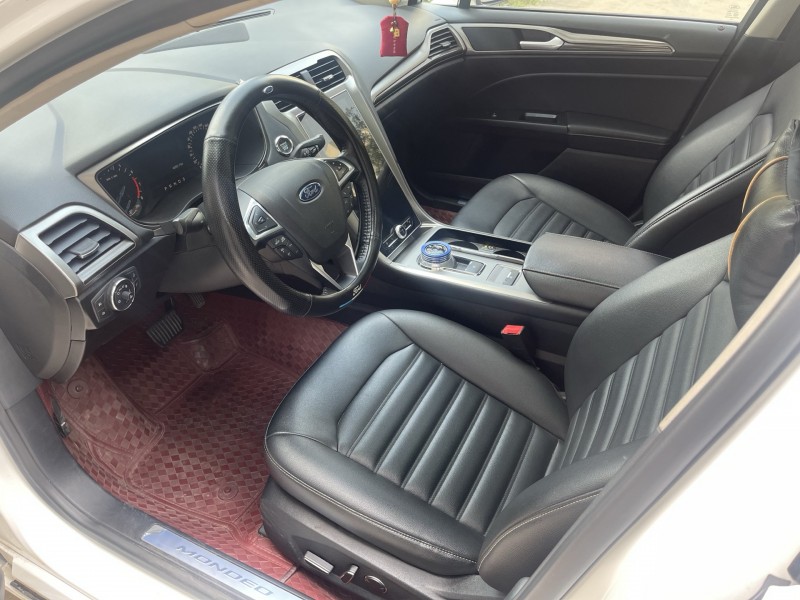 济宁21年福特蒙迪欧4