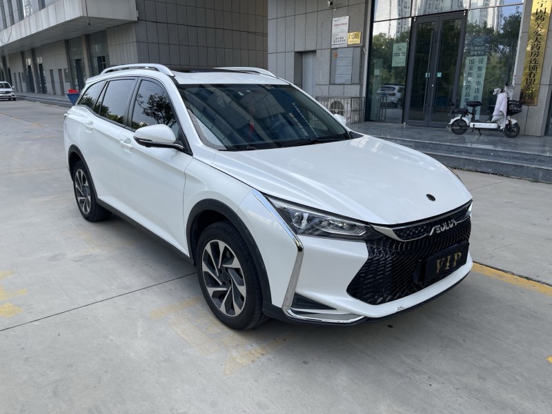 济宁22年东风奕炫3