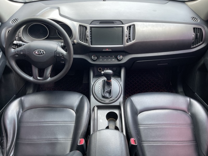 济宁16年起亚智跑4