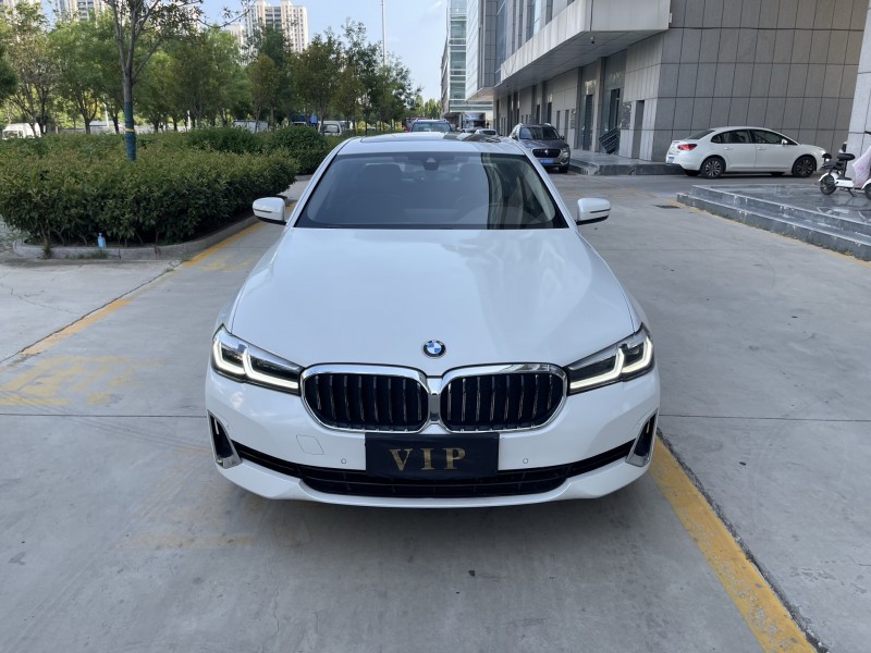 济宁21年宝马5系1