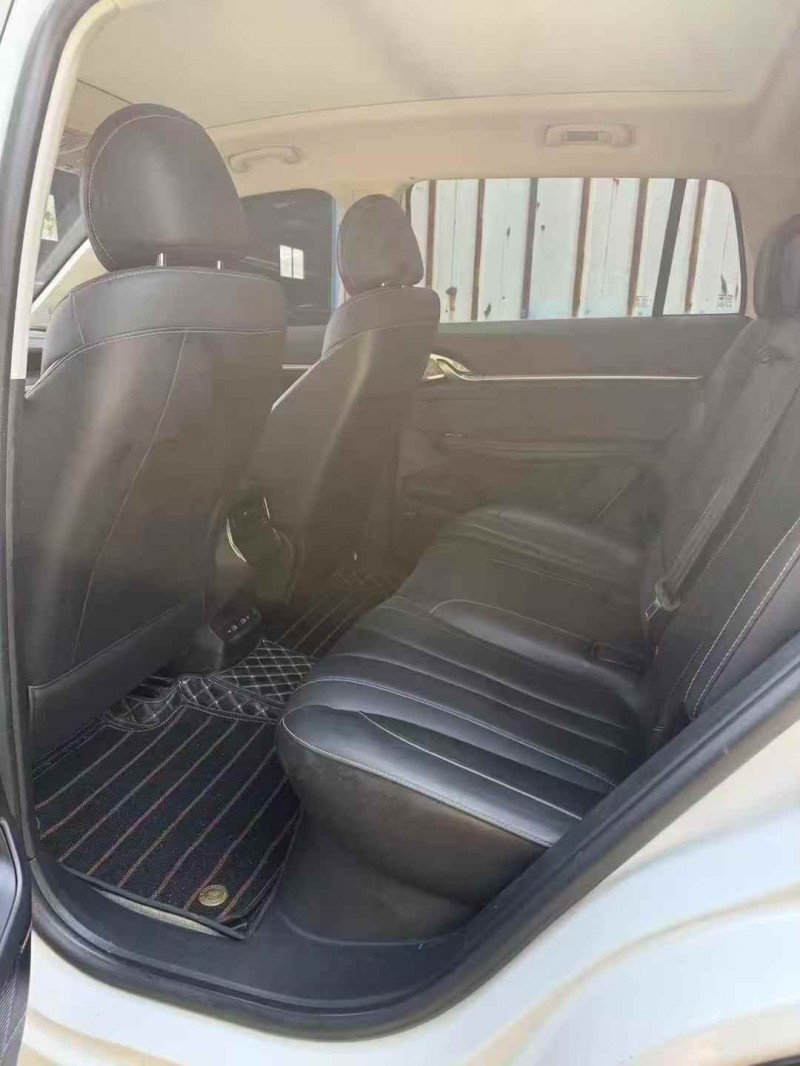 淄博22年荣威RX57