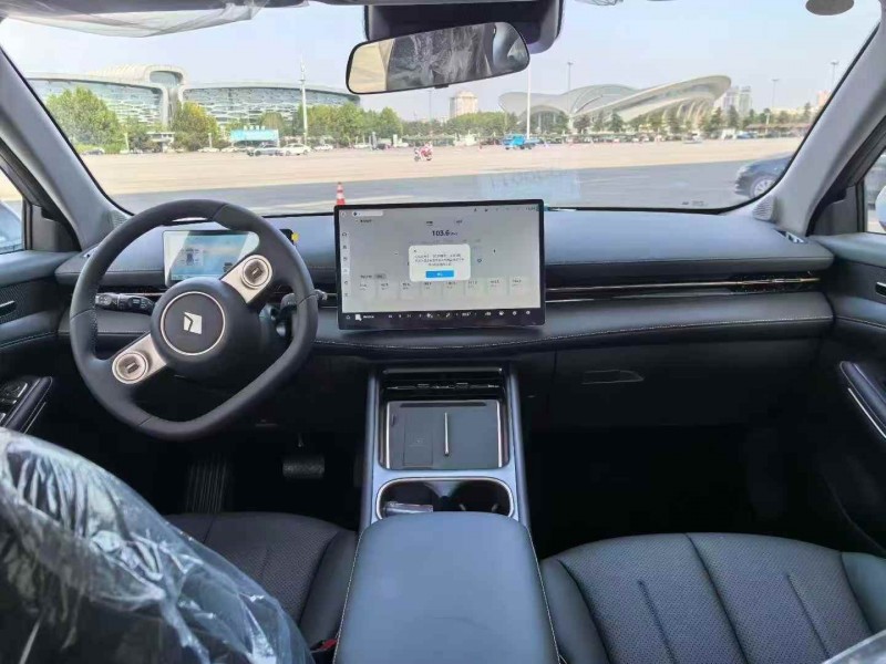 邢台25年宝骏云海8