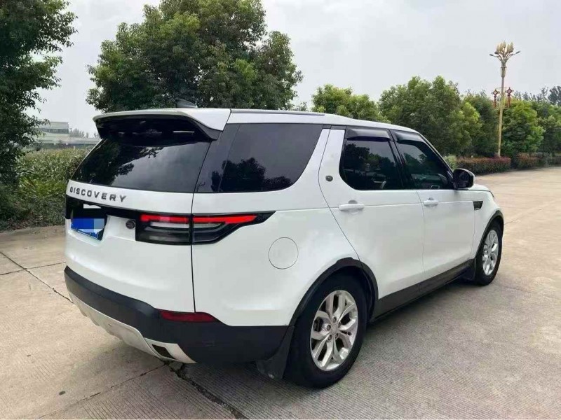 盐城19年路虎发现8