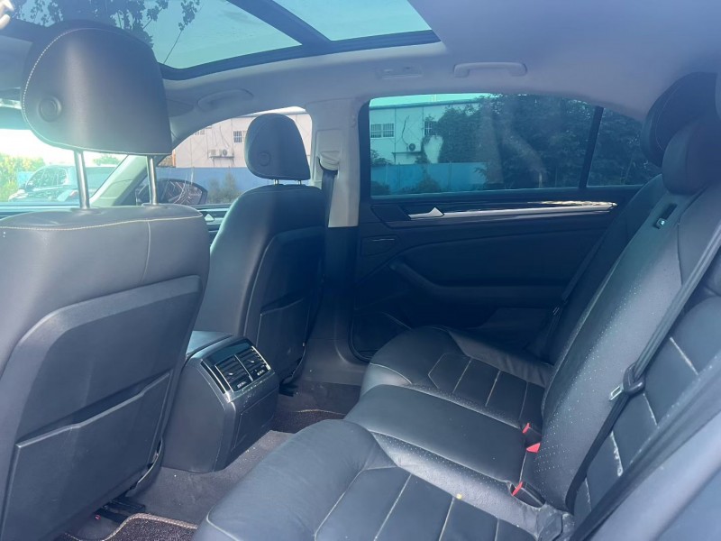 郑州19年大众辉昂5