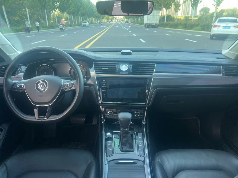 郑州19年大众辉昂6