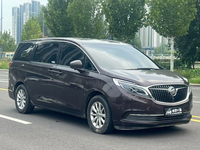 郑州17年别克GL82