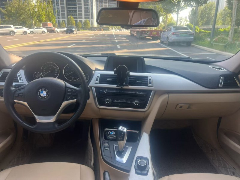 郑州15年宝马3系4