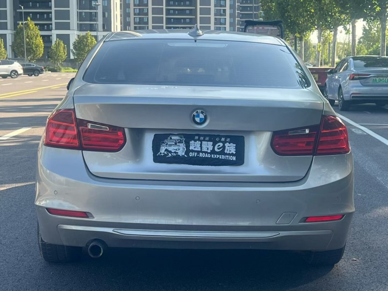 郑州15年宝马3系9
