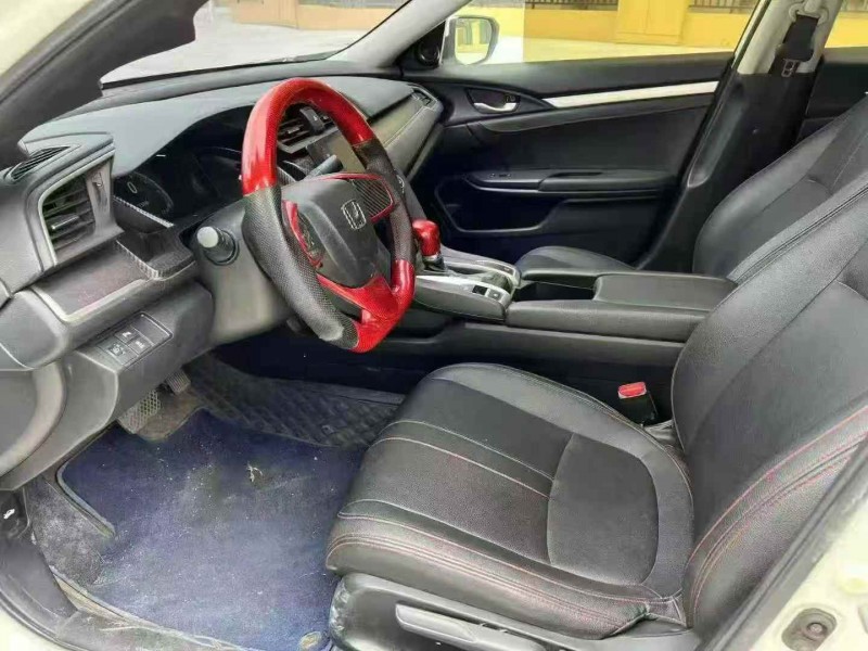 郑州18年本田思域3