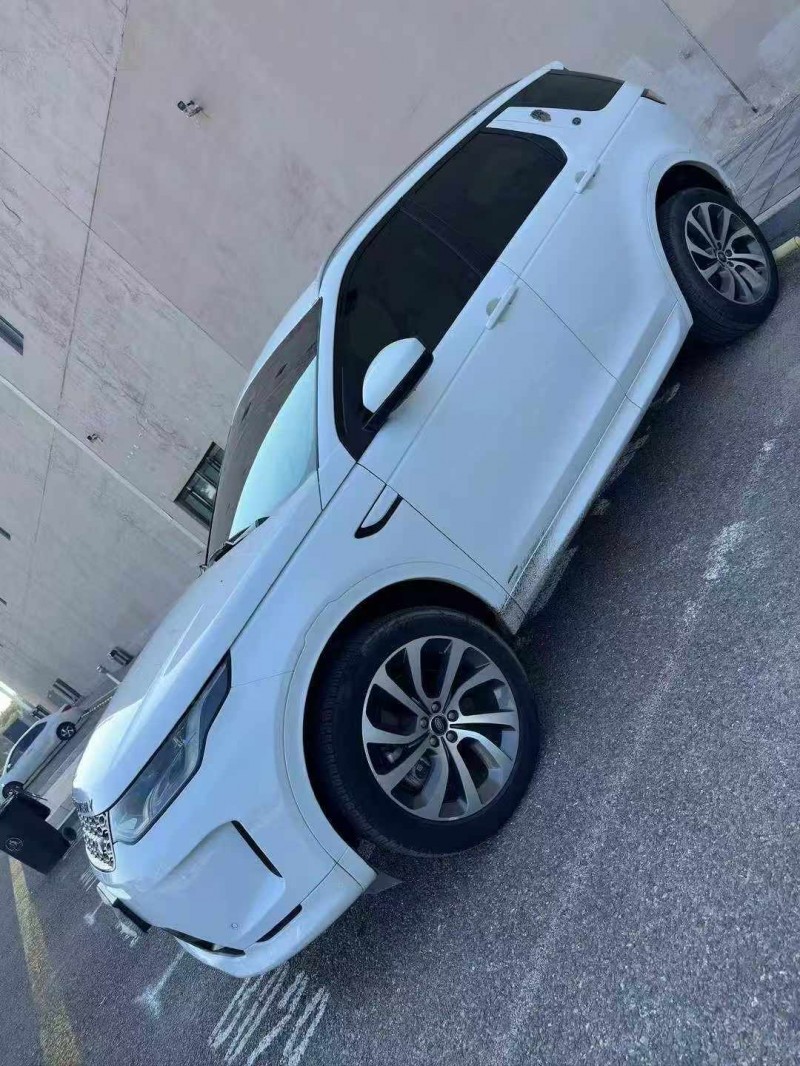 营口22年路虎发现6