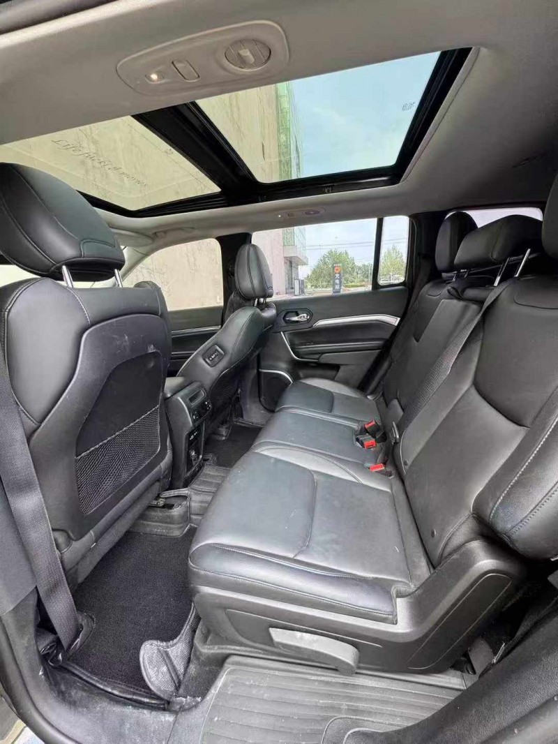 营口20年Jeep指挥官7