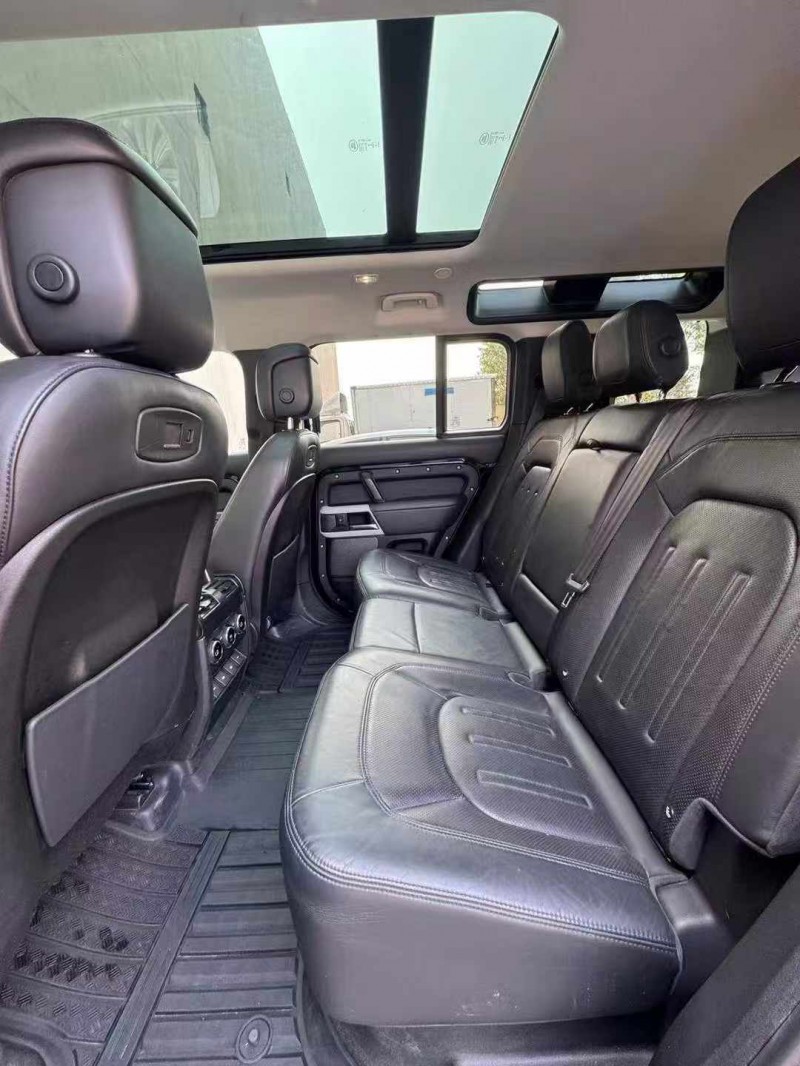 营口20年路虎卫士8