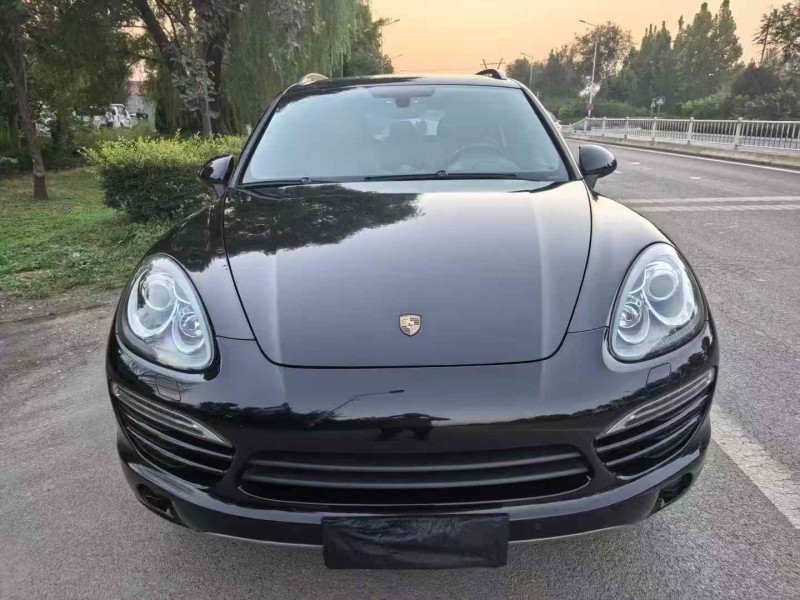 枣庄13年保时捷Macan1