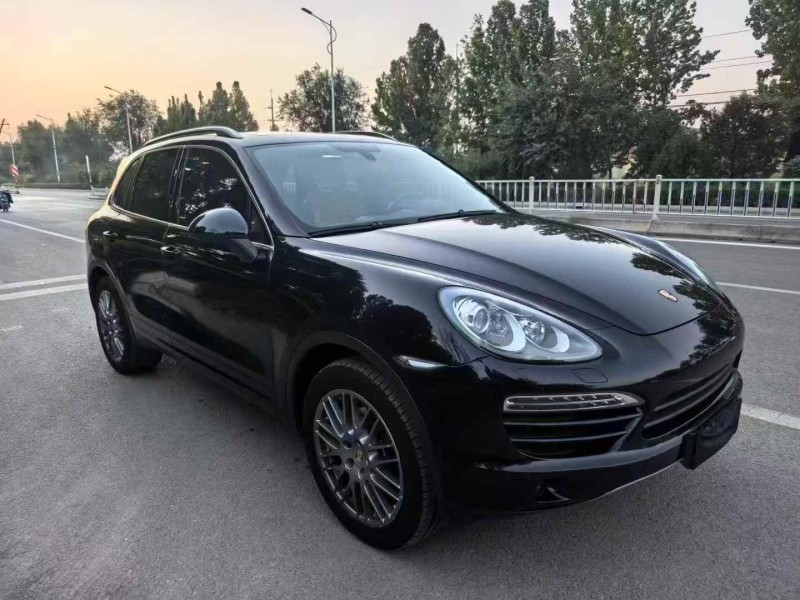 枣庄13年保时捷Macan2