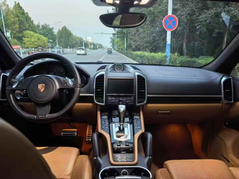 枣庄13年保时捷Macan4