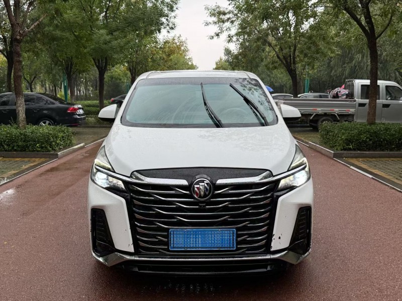 聊城21年别克GL81