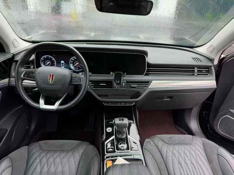 连云港22年红旗HS58