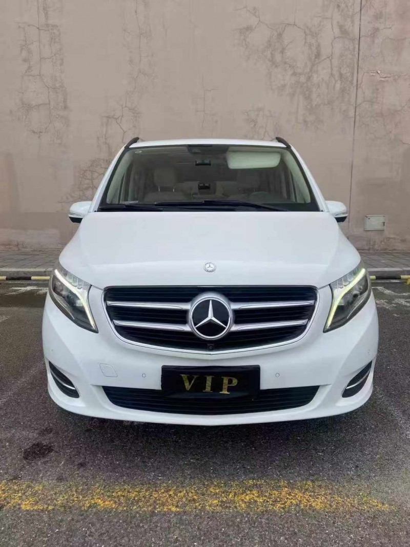 营口17年奔驰V1