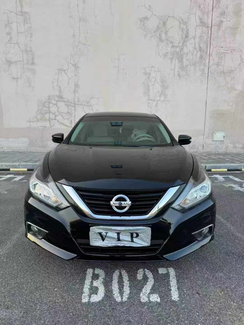 营口19年日产天籁1