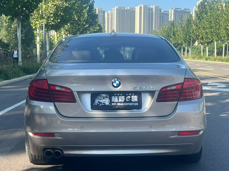郑州15年宝马5系8