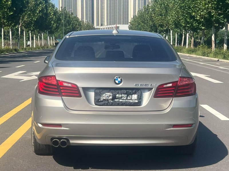 郑州15年宝马5系8