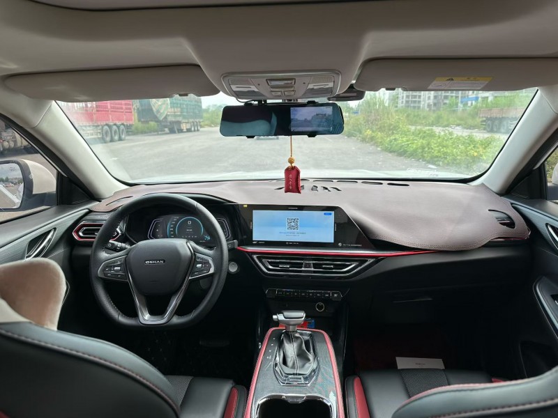 南宁22年长安汽车欧尚7