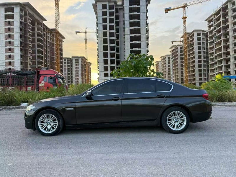 柳州15年宝马5系8