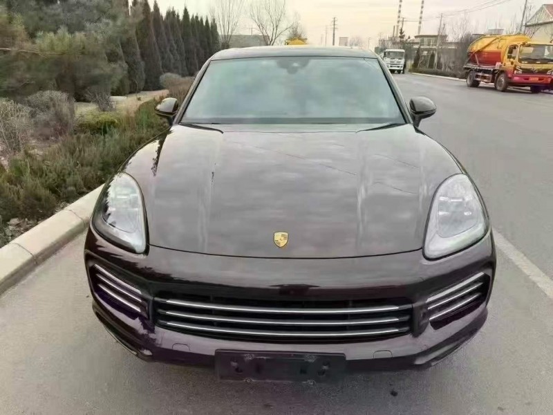 滨州21年保时捷卡宴1