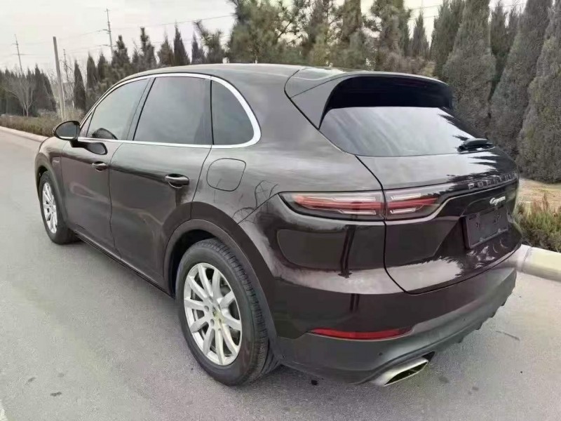 滨州21年保时捷卡宴3